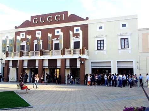 gucci outlet catania